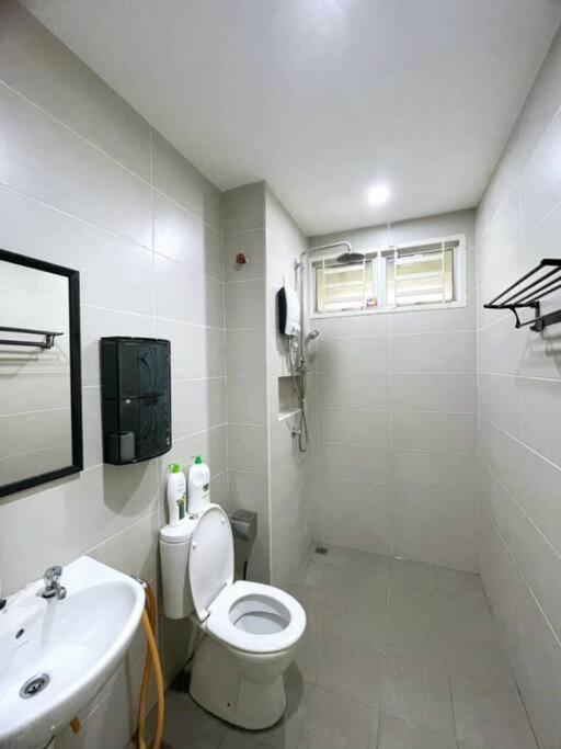 Cozyhouse 4Room 3Bath Room 10Pax'''Simpangampattasek Simpang Ampat  Exterior foto